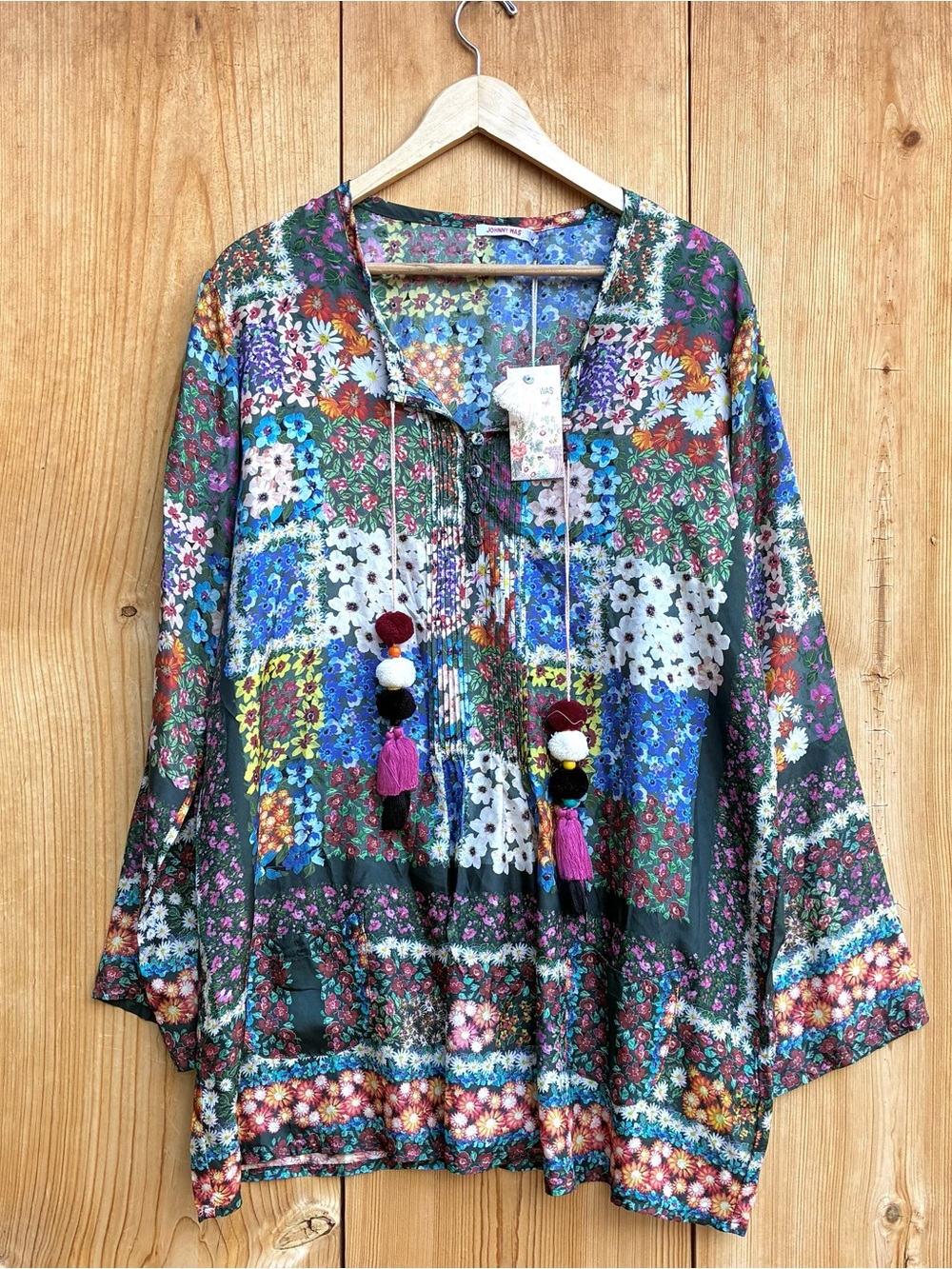 Johnny Was NWT Silk Daisy Top Tunic Sz Large